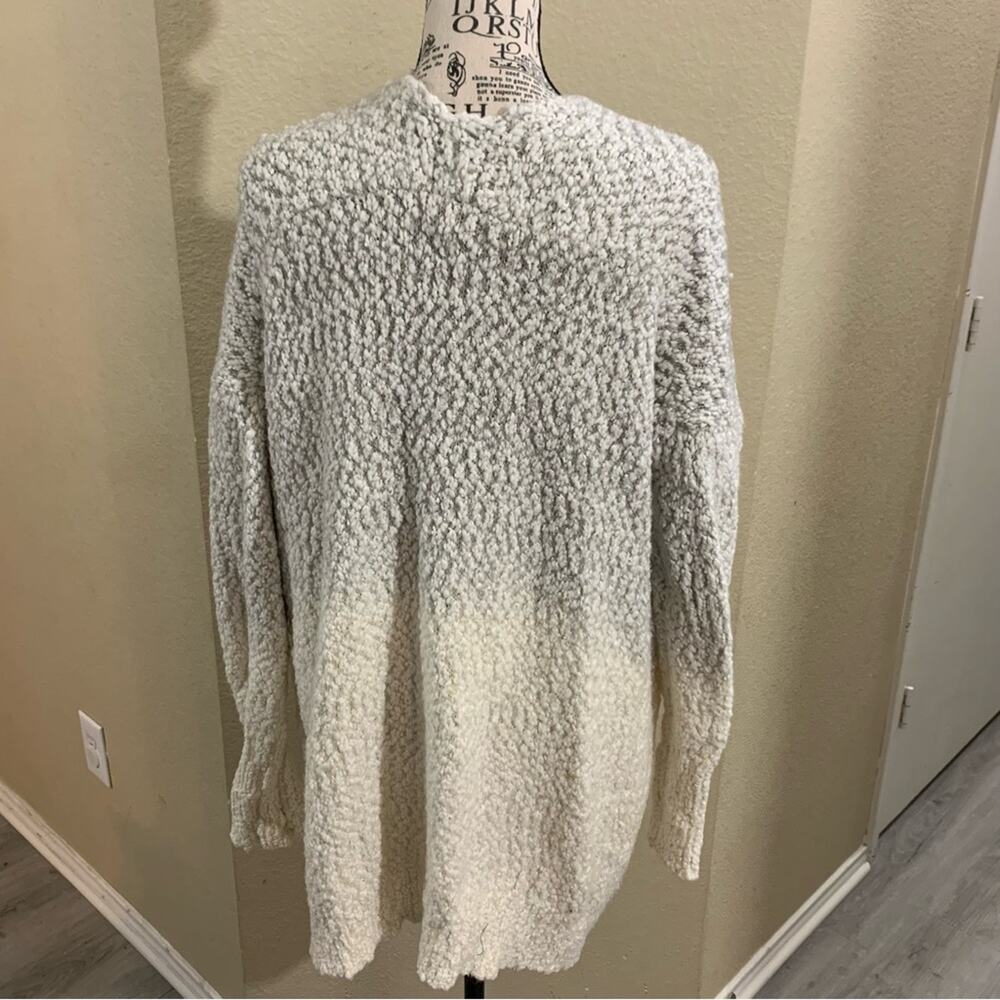 Kaisley‎ cardigan size medium - Picture 3 of 7